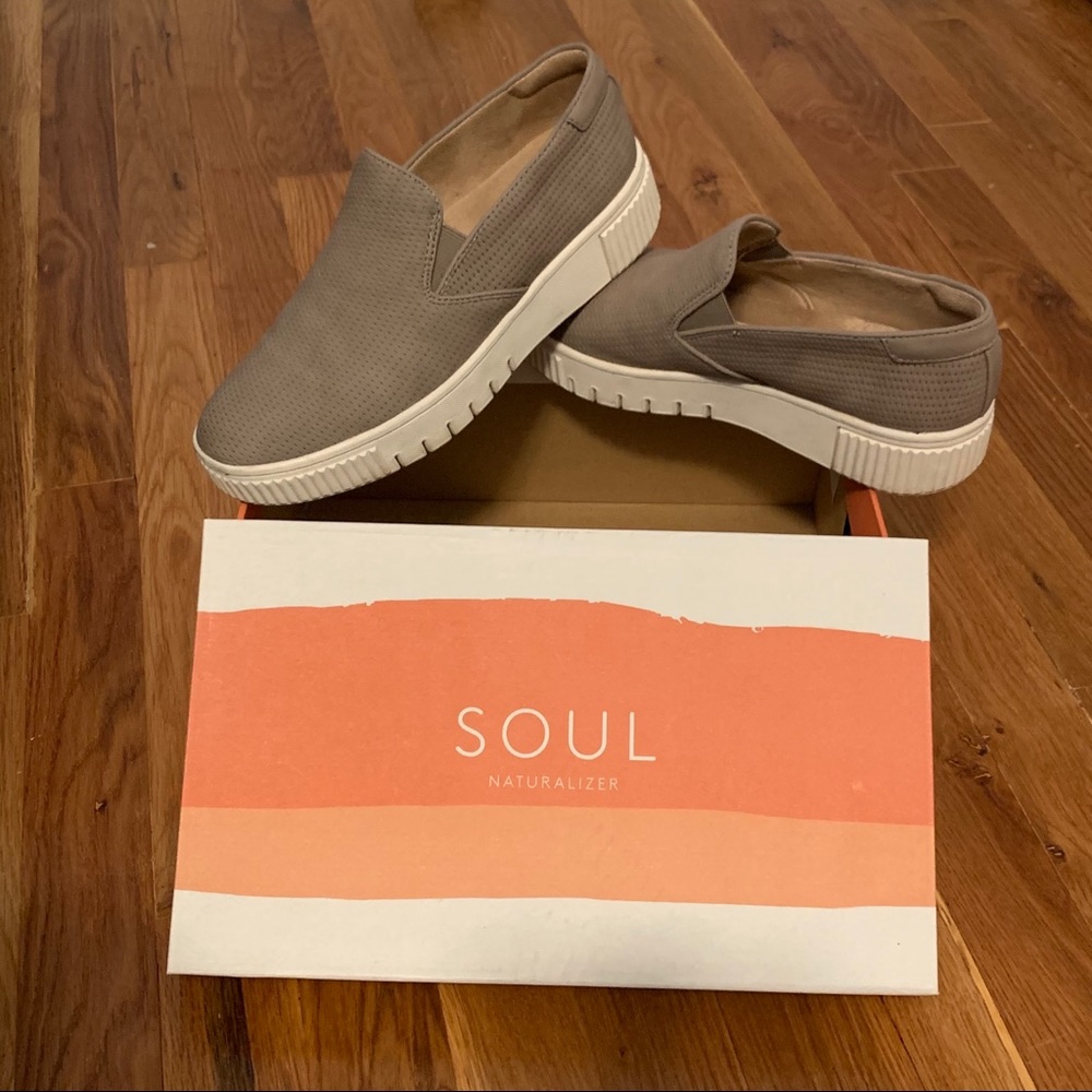 SOUL taupe slip-ons
